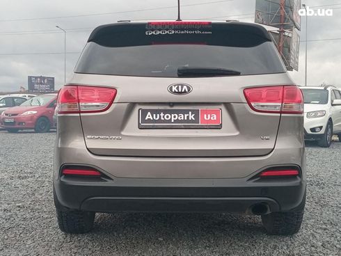 Kia Sorento 2015 серый - фото 6