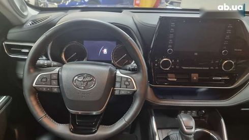 Toyota Highlander 2022 - фото 9