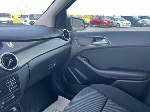 Mercedes-Benz B-Класс 2015 серый - фото 26