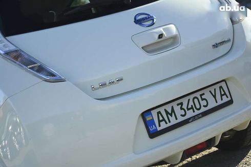 Nissan Leaf 2011 - фото 11