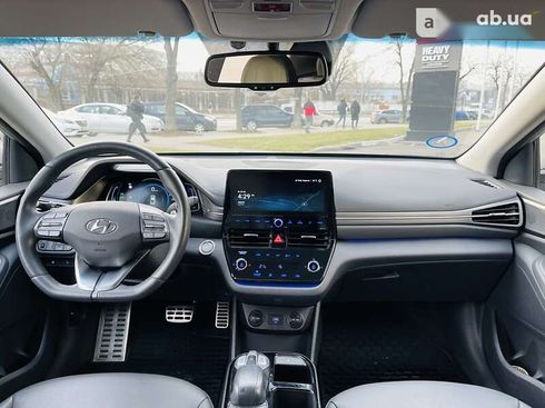 Hyundai Ioniq 2020 - фото 11
