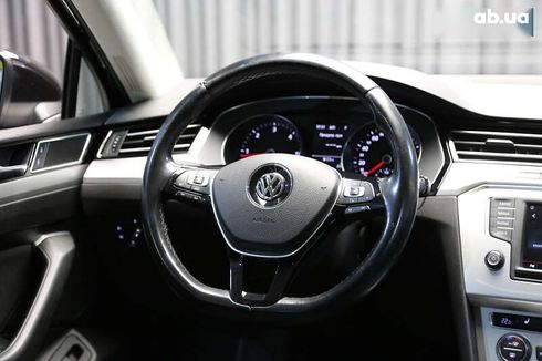 Volkswagen Passat 2015 - фото 16