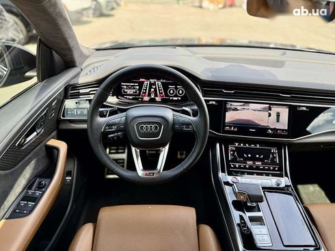 Audi RS Q8 2021 - фото 29