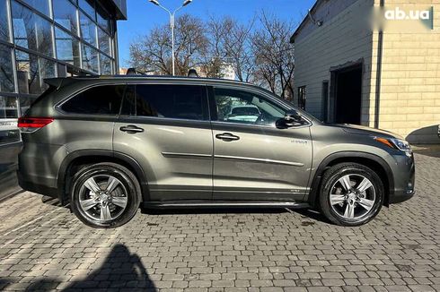 Toyota Highlander 2018 - фото 8