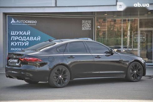 Jaguar XF 2021 - фото 4