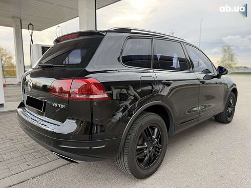 Volkswagen Touareg 2012 - фото 8