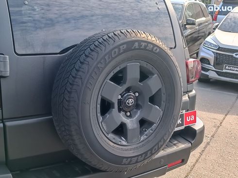 Toyota FJ Cruiser 2008 черный - фото 8