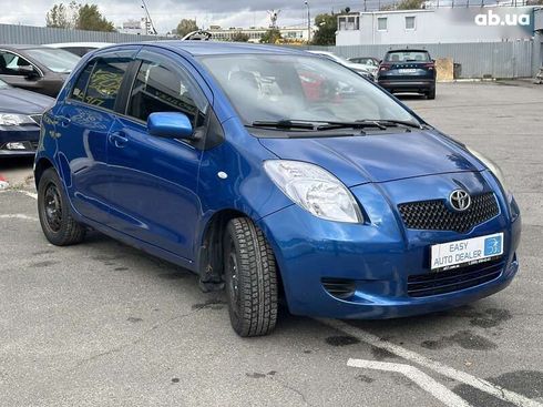 Toyota Yaris 2008 - фото 4