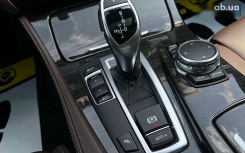 BMW 5 серия 2015 - фото 16
