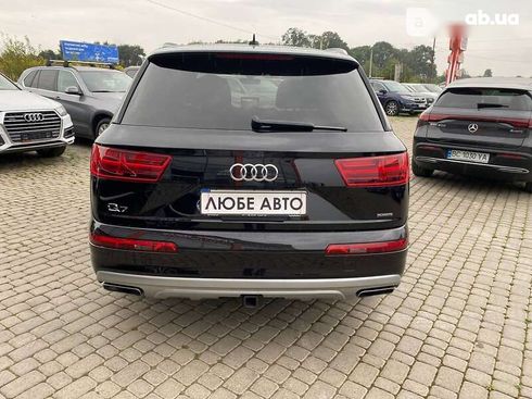Audi Q7 2018 - фото 6