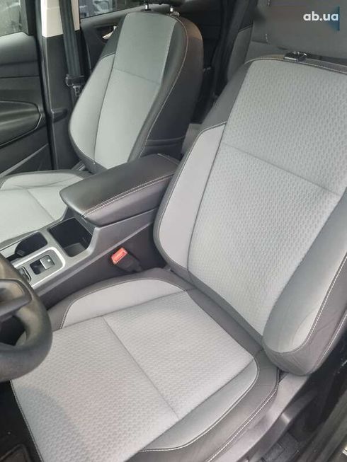 Ford Escape 2017 - фото 9