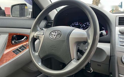 Toyota Camry 2011 - фото 11