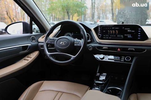 Hyundai Sonata 2021 - фото 16