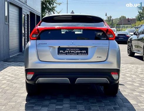 Mitsubishi Eclipse Cross 2018 - фото 9