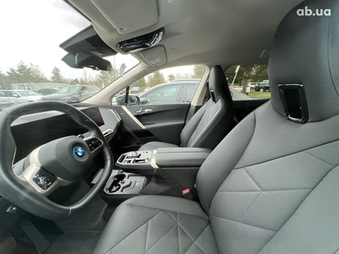 BMW iX 2022 - фото 28
