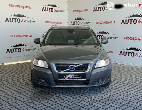 Volvo V50 2011 - фото 2