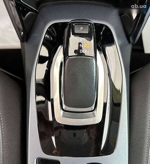 Peugeot e-2008 2020 - фото 20