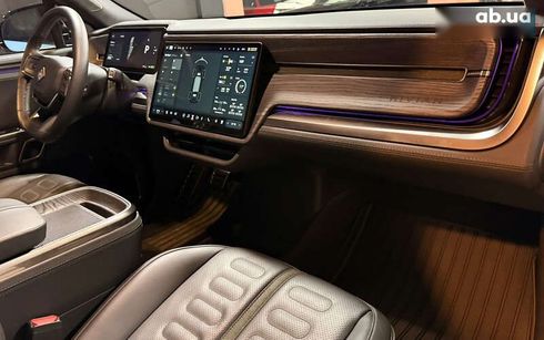 Rivian R1S 2023 - фото 19