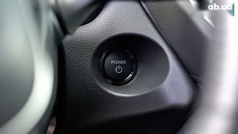 Toyota Corolla Cross 2024 - фото 25