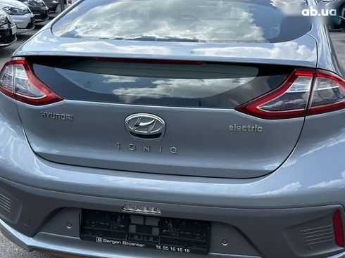 Hyundai Ioniq 2017 - фото 26