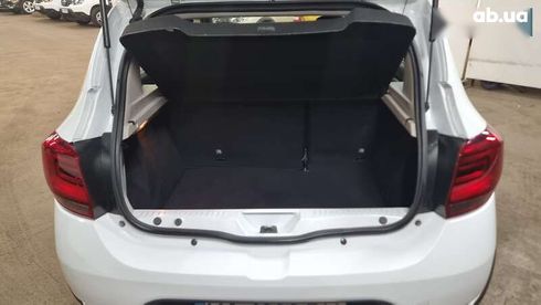 Renault Sandero Stepway 2020 - фото 12