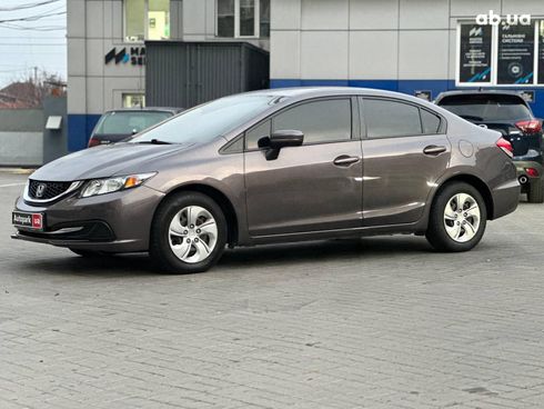 Honda Civic 2014 коричневый - фото 7