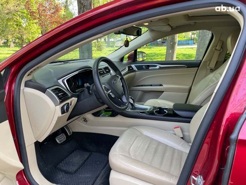 Ford Fusion 2015 красный - фото 25
