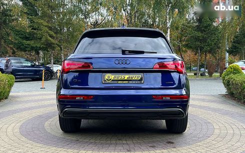 Audi Q5 2020 - фото 6
