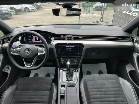Volkswagen Passat 2020 - фото 19