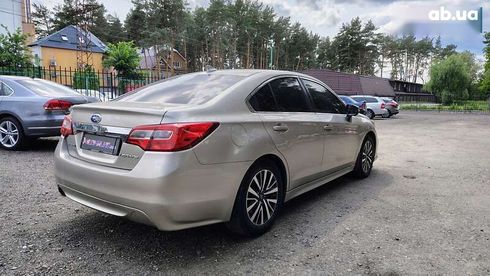 Subaru Legacy 2017 - фото 8