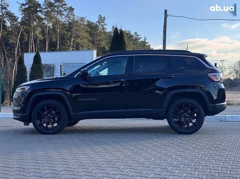 Jeep Compass 2021 - фото 12