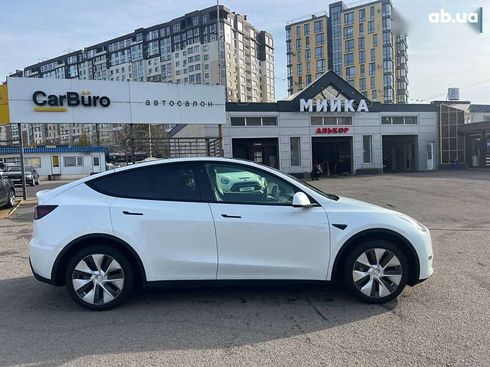 Tesla Model Y 2022 - фото 12