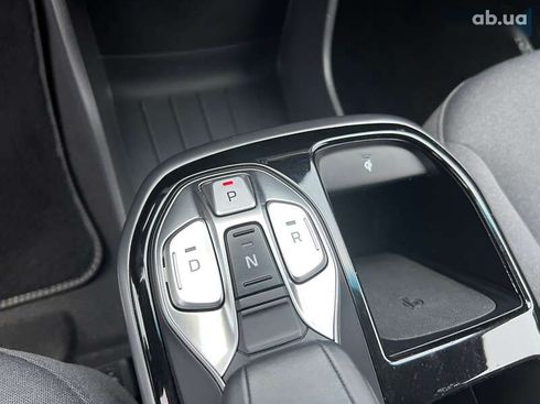 Hyundai Ioniq 2019 - фото 23