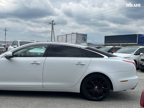 Jaguar XJ 2017 белый - фото 6