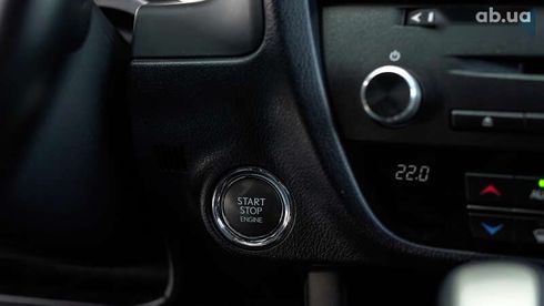 Lexus RX 2018 - фото 30