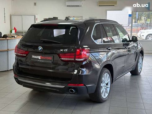 BMW X5 2014 - фото 13