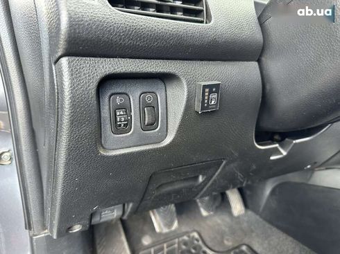 Mitsubishi Lancer 2006 - фото 26