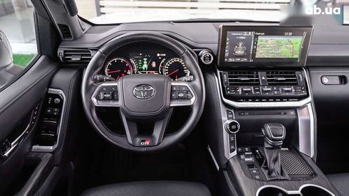 Toyota Land Cruiser 2023 - фото 9