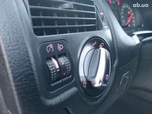 Volkswagen Golf 2000 черный - фото 17