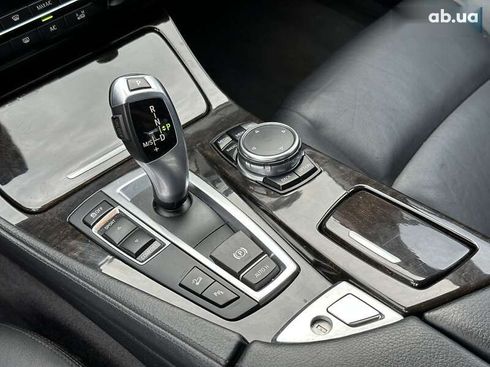 BMW 5 серия 2015 - фото 28