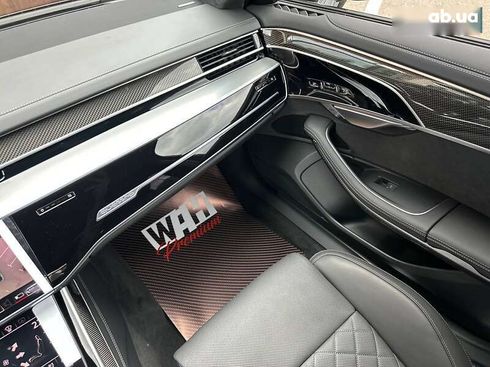 Audi S8 2025 - фото 30
