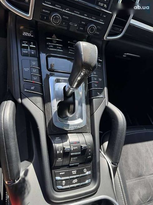 Porsche Cayenne 2015 - фото 9