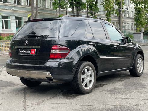 Mercedes-Benz M-Класс 2005 черный - фото 9