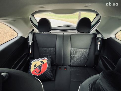 Fiat 500E 2023 зеленый - фото 10