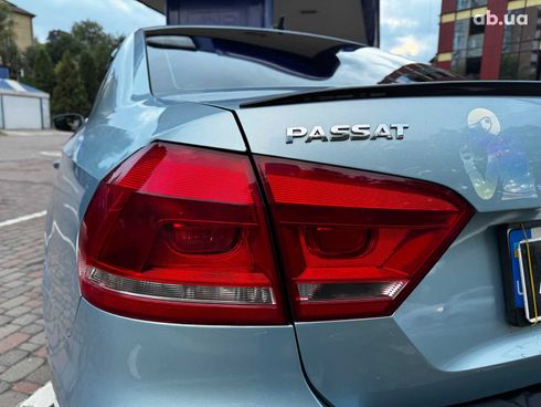 Volkswagen passat b7 2012 синий - фото 9
