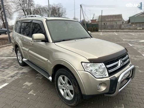 Mitsubishi Pajero Wagon 2008 - фото 3