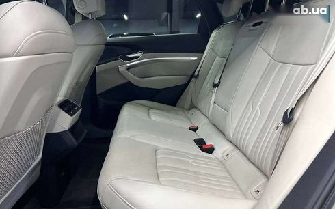 Audi E-Tron 2021 - фото 22