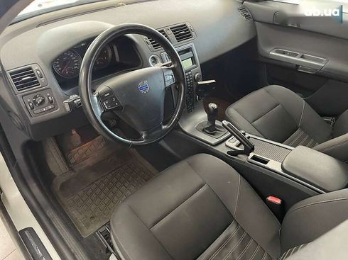 Volvo V50 2010 - фото 25