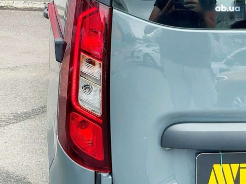 Renault Express 2024 - фото 23