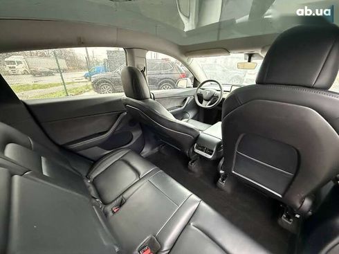 Tesla Model Y 2020 - фото 17